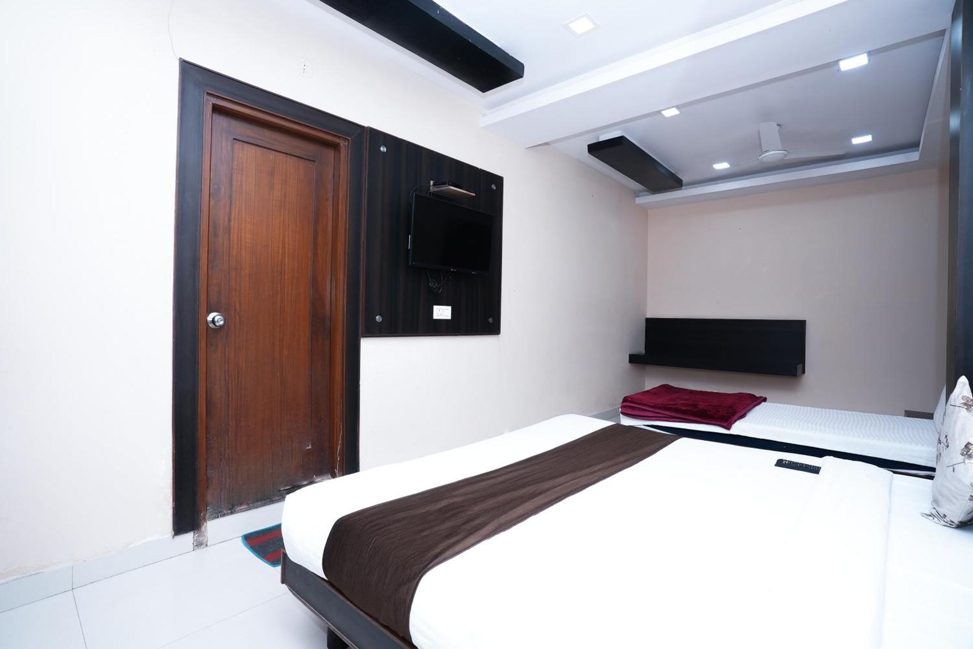 Hotel Madurai Near Central Bus Stand, Udaipur Dış mekan fotoğraf